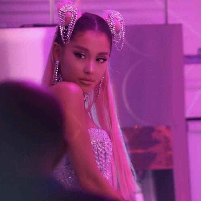 Ariana Grande’s “7 rings” Breaks Weekly Global Spotify Record – CHART DATA